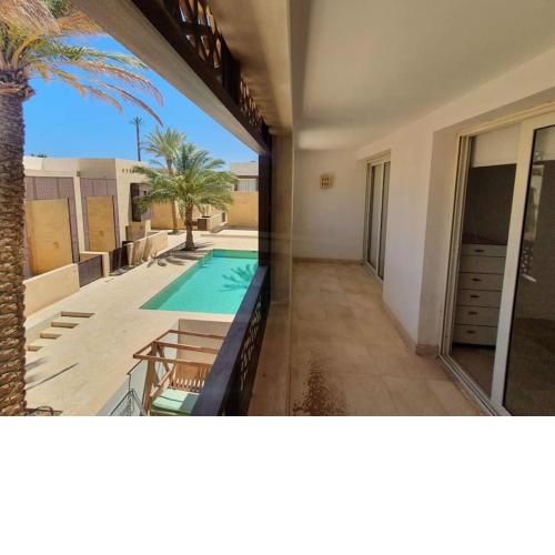 Nayah Stays, Beautiful 3-bedroom vacation home with lovely pool