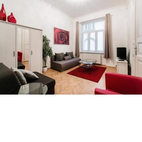 ND 18 Apartments