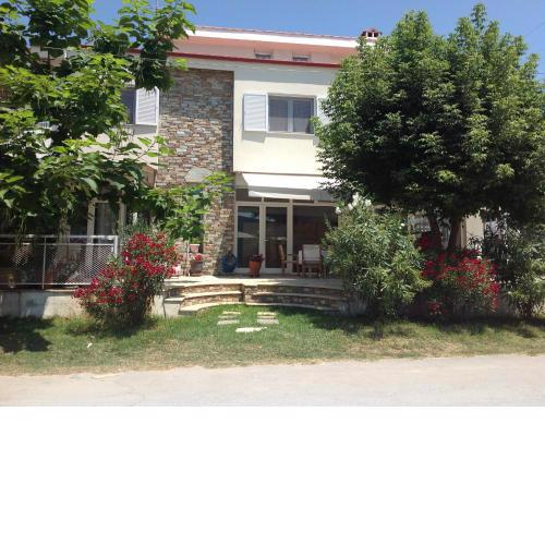 Neaktion Apartments