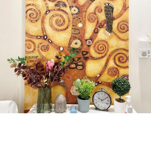 near Acropolis new 2 bedrooms apt in Koukaki