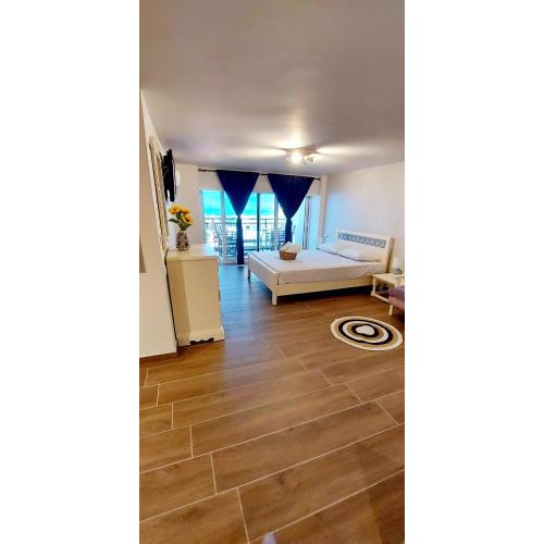 Nefelis rooms