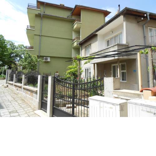Nelly Guest House
