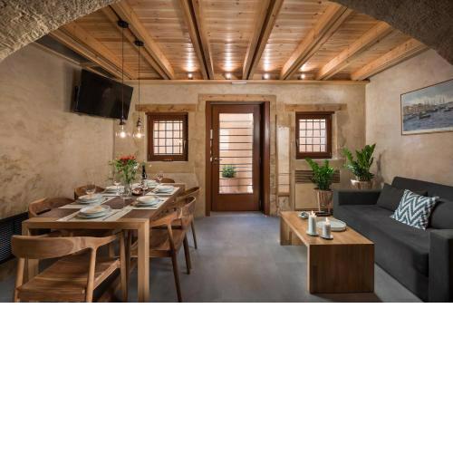 Neoria Houses