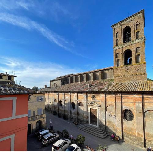 Nepi - Appartamento Centro Storico Duomo