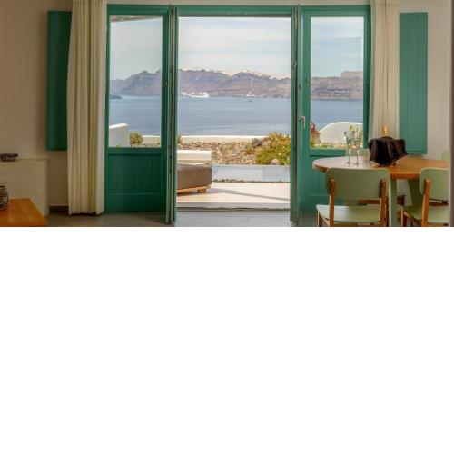 Neptune Luxury Suites