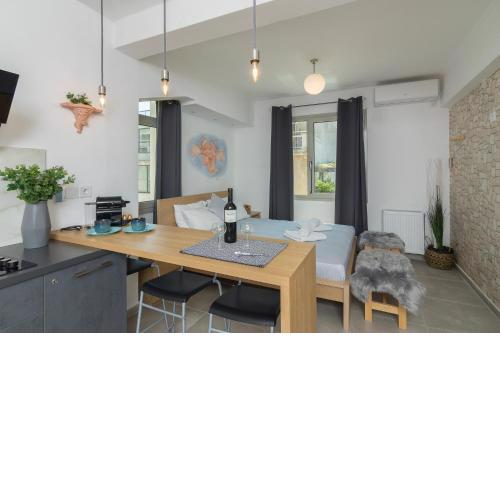 Nereid Apartment