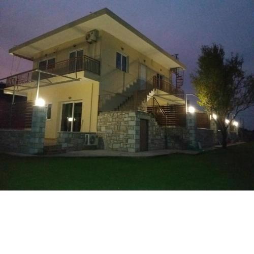 Nereids Apartments-Erato