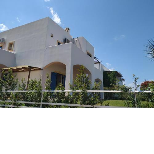 Nereids Compound