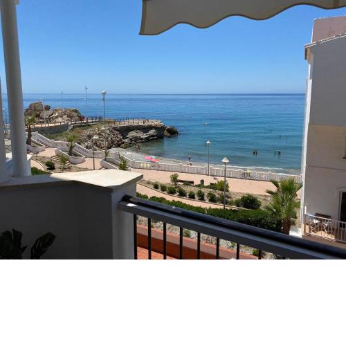 Nerja Sea View Front Line Appartment Torrecila 4p max