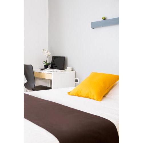 Nerva Accommodation