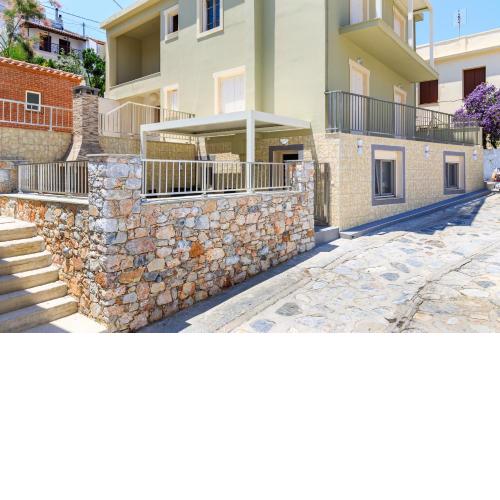 Nevila House