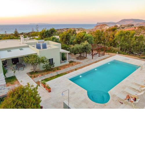NEW - Villa Manika - 3BR 3BA Pool