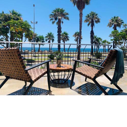 (NEW 2022) LA MALAGUETA BEACH FRONT LUXURY SUITE WITH PARKING AND SEA VIEWS