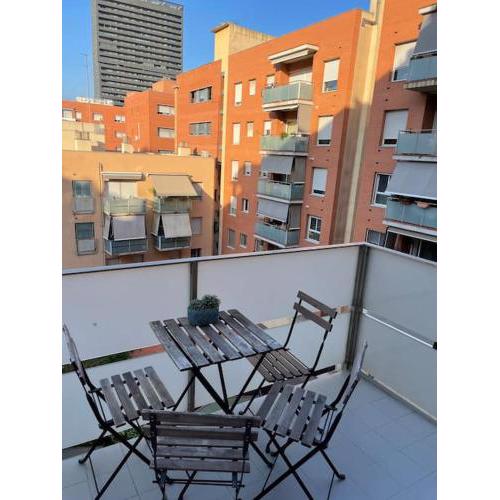 NEW! Amazing 2 bedroom apartment in Rambla del Poblenou