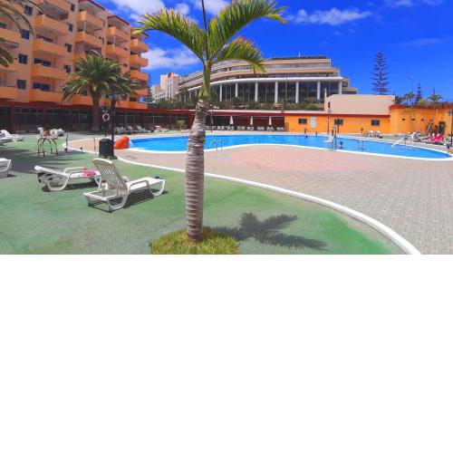 New and beautiful apartment in Los Cristianos, free Wi-Fi, ocean view