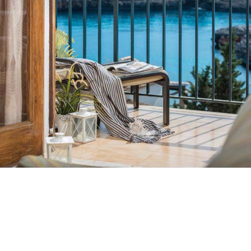 NEW! APARTMENT HARMONIA, FRONT SEA VIEW, CALA MARSAL BEACH 300m