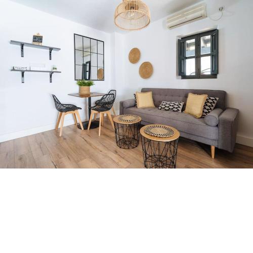 NEW APARTMENT IN TRADITIONAL BUILDING OF THE XVI CENTURY