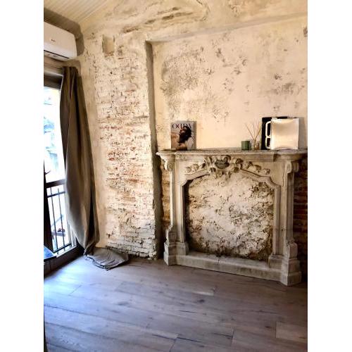 NEW! Charming and Design Attic Loft in coolest area Navigli Ticinese