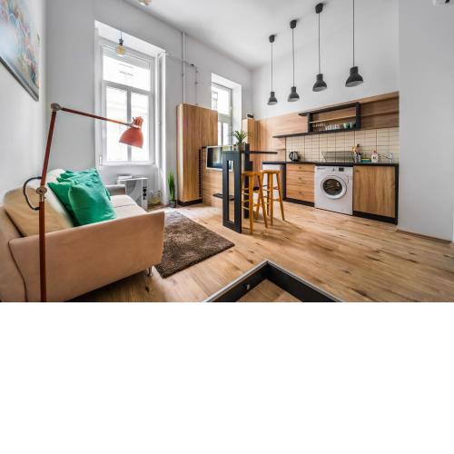 NEW DOB 53/3 CENTER APARTMENT