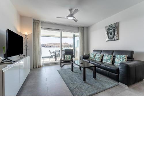 New luxury apartment in Cala Serena