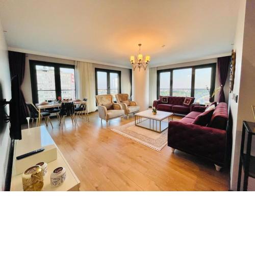 New Luxury Flat/3bedrooms/central in istanbul+wifi