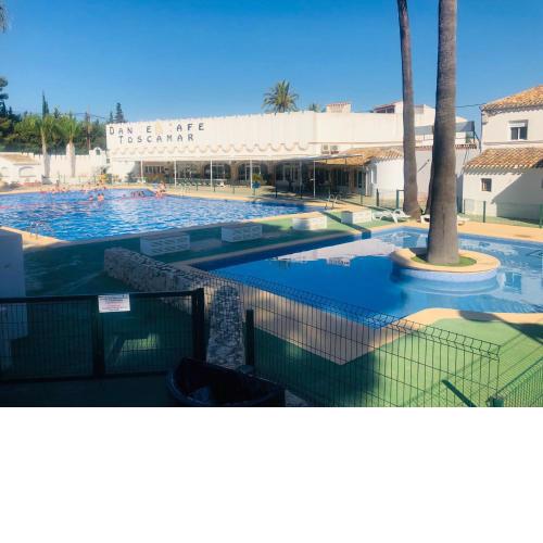 New Modern 1 Bedroom Apartment Toscamar