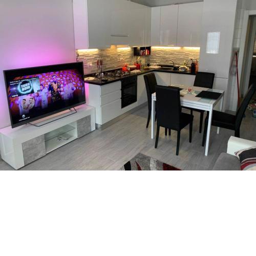 NEW MODERN APARTAMENT NEAR RHO FIERA MILANO