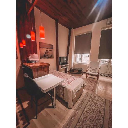 New Pera Hotel
