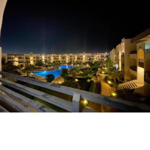 New stylish 1 Bedroom Apartment SS2127 Sunny Lakes Naama