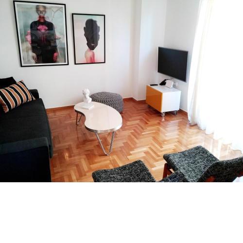 New stylish Kolonaki flat