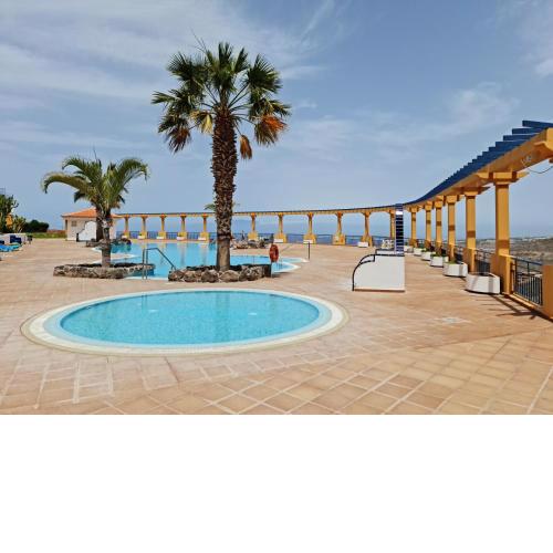 "NEW" Sunny 2 Bedroom Apartment in Costa Adeje