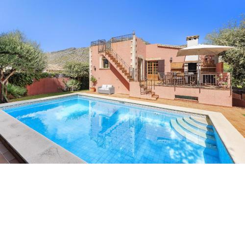 New! Villa Ramis