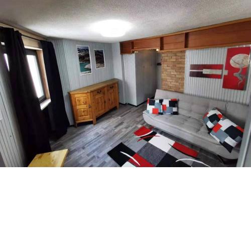 Newly modern apartment in the Heart of CERVINIA