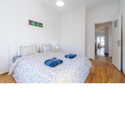 Newly Renovated 2BR Apt!
