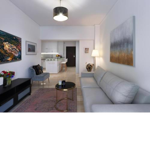 Newly Renovated Apartment in the Heart of Athens