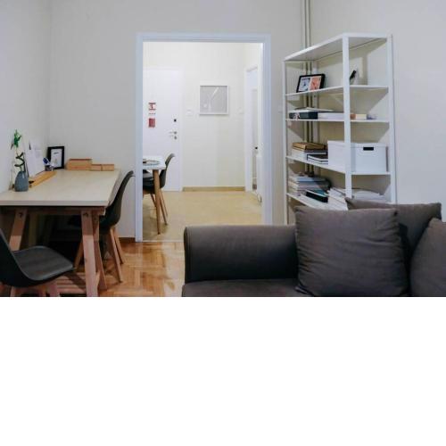 Newly Renovated Athenian Apt with Balcony