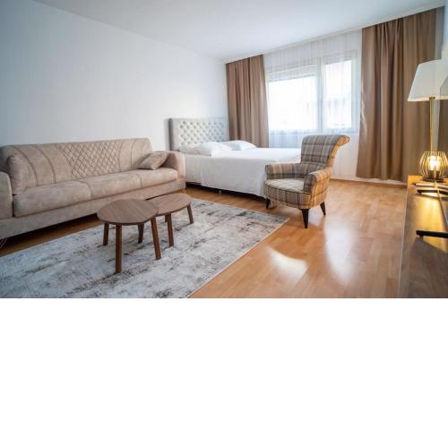 Next to City Center Cozy Apartment