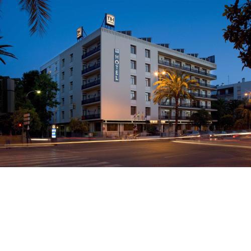 NH Avenida Jerez