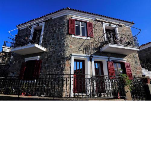Nianthi Apartments