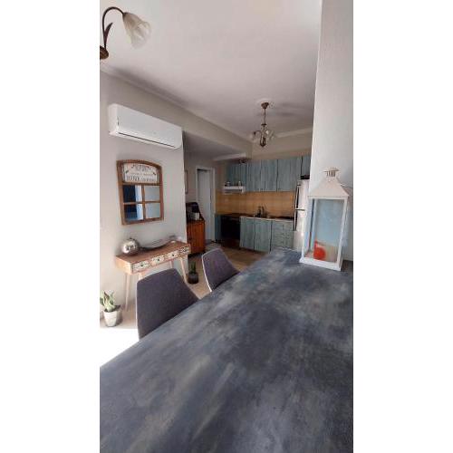 Nias Apartment