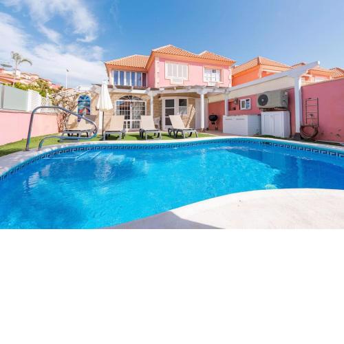Nice 3 Bedroom Villa in El Duque