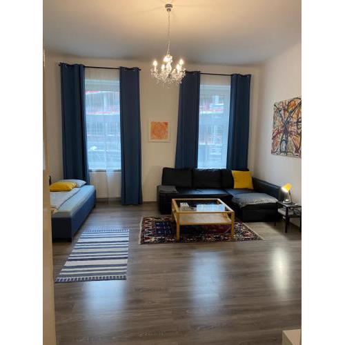Nice apartment between Schönbrunn and Karlsplatz