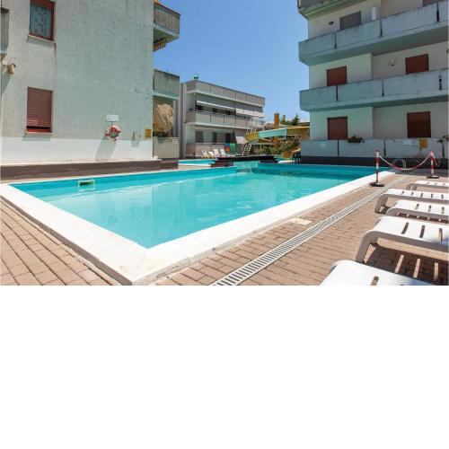 Nice apartment in Alba Adriatica with Outdoor swimming pool, WiFi and 1 Bedrooms