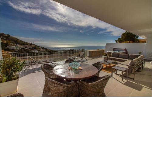 Nice apartment in Altea with Outdoor swimming pool, WiFi and Swimming pool