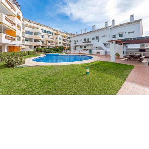 Nice Apartment In Benalmdena With Outdoor Swimming Pool, 1 Bedrooms And Wifi