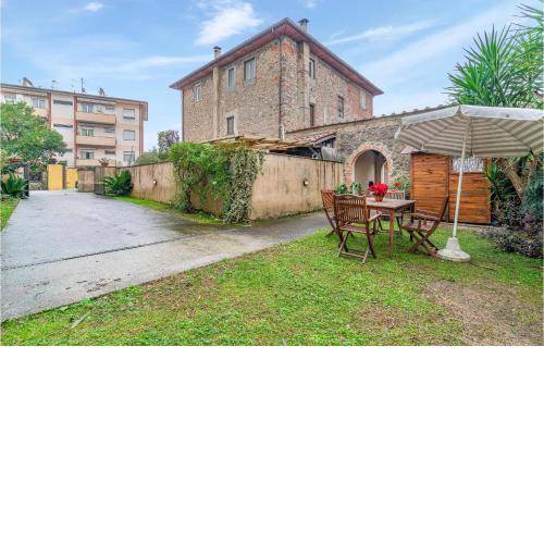 Nice apartment in Camaiore with 3 Bedrooms and WiFi