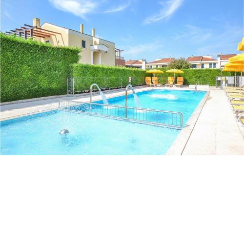 Nice apartment in Cavallino-Treporti with 1 Bedrooms, WiFi and Outdoor swimming pool