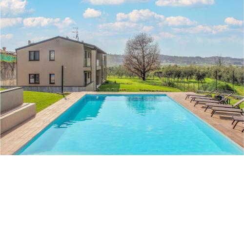 Nice apartment in Cazzago San Martino with 2 Bedrooms, WiFi and Outdoor swimming pool