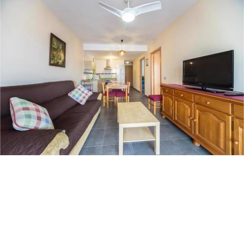 Nice apartment in El Grao de Moncófar with 2 Bedrooms