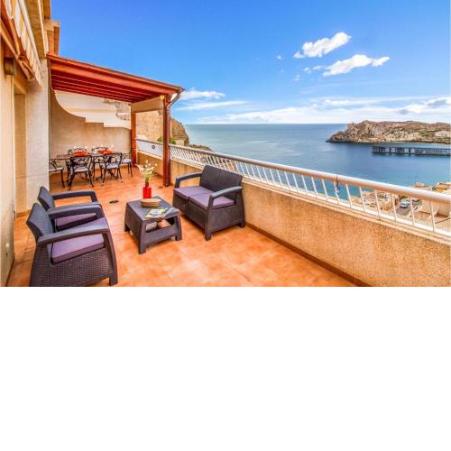 Nice apartment in guilas with Outdoor swimming pool, WiFi and 2 Bedrooms